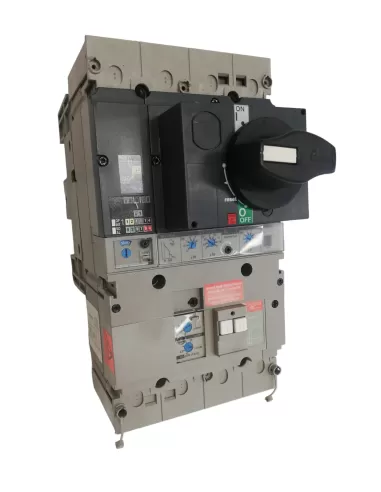 Disjoncteur Merlin Gerin NS160N 4 pôles 100 A 25 kA STR22SE Vigi MH160 220/440 V